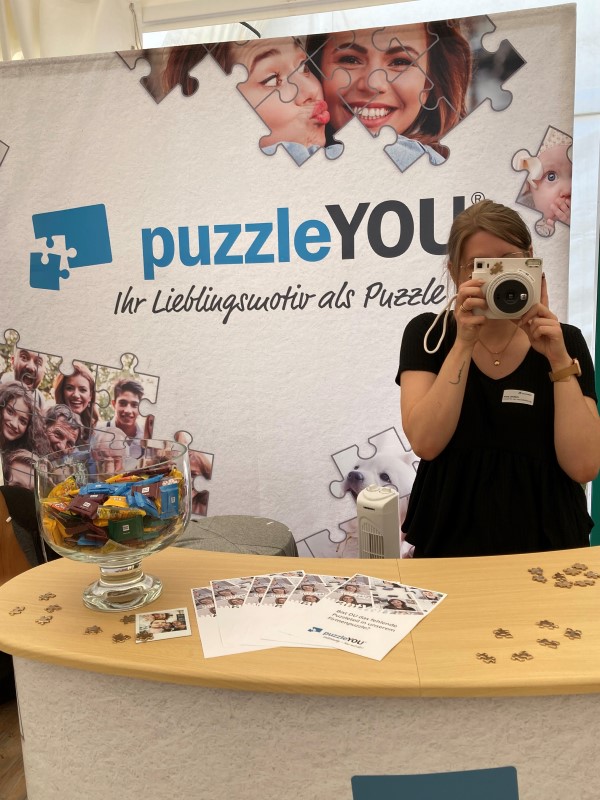 Die puzzleYOU-Polaroid-Kamera steht schon für tolle Bilder bereit